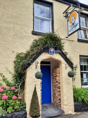 Гостиница The Ship Inn  Улверстон